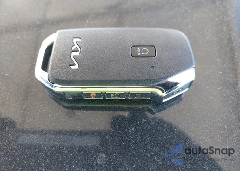 2025 Kia Niro Ev Wind z USA, uszkodzony, nr VIN KNDCR3L11S5142503